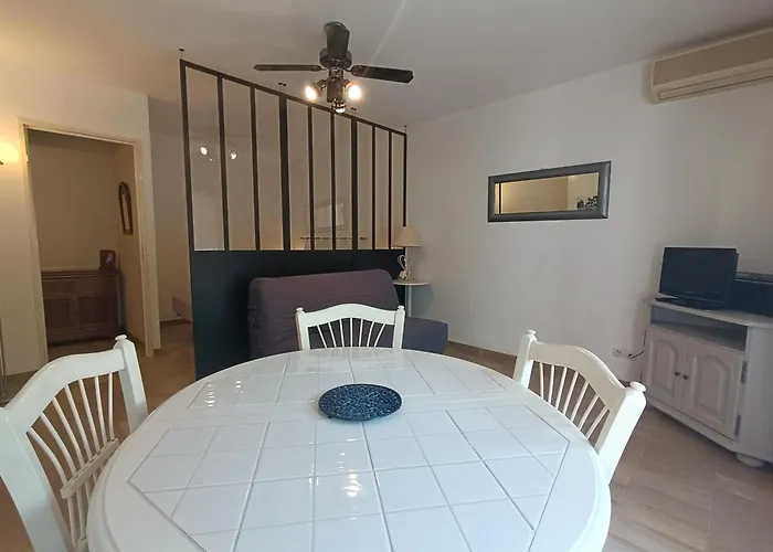 Confortable T2 * Hyeres