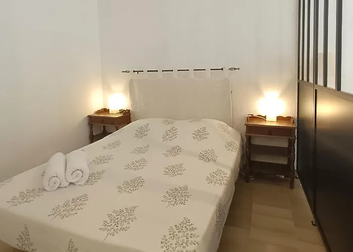 Apartment Confortable T2 *